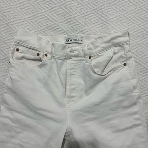 Zara Jeans , the dreed flare